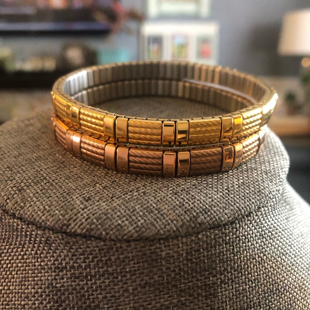 Stylish Gold and Rose Gold Women's Bracelet